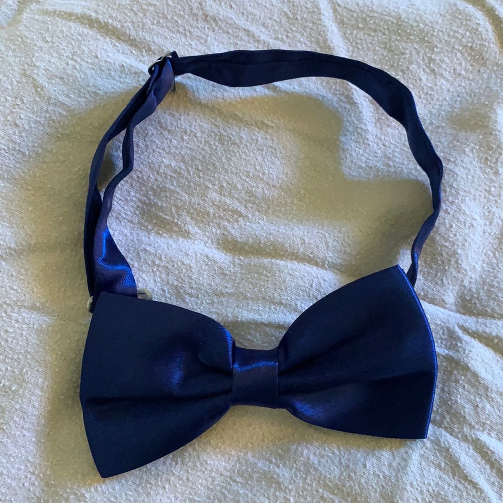 Men’s Navy Blue Clip on Bow tie